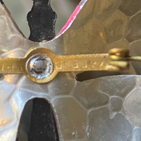 Red and Purple Mosaic Butterfly Brooch - Picture 4 of 4